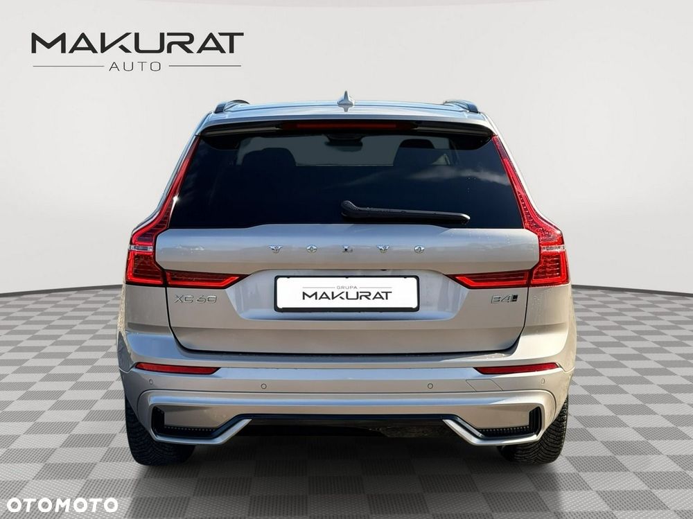 Volvo XC 60 B4 D AWD Plus Dark - 7