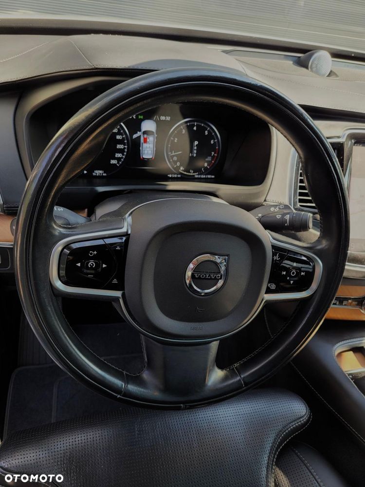 Volvo XC 90 T6 AWD Geartronic Inscription - 6