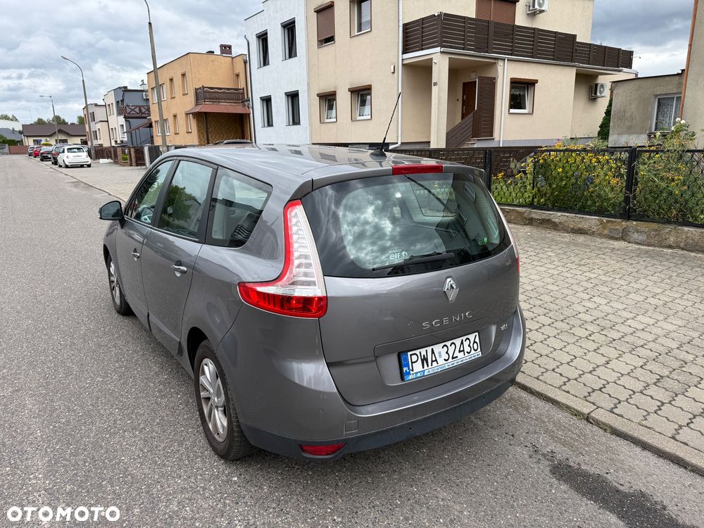 Renault Grand Scenic 2013 photo 4