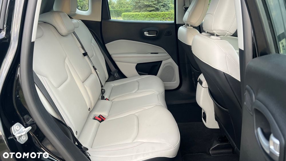 Jeep Compass 2.0 MultiJet Active Drive Limited - 34