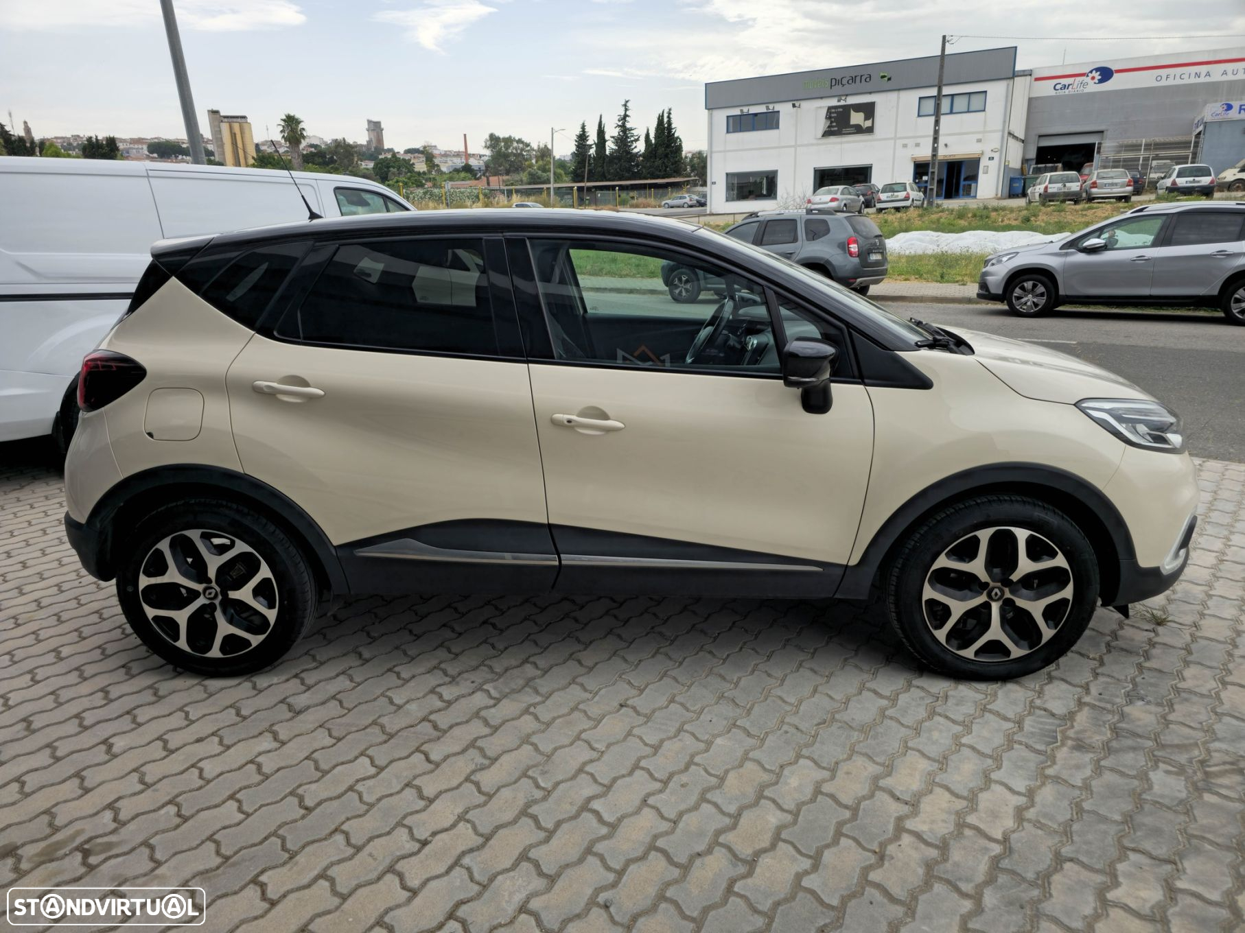 Renault Captur 0.9 TCE Exclusive - 4
