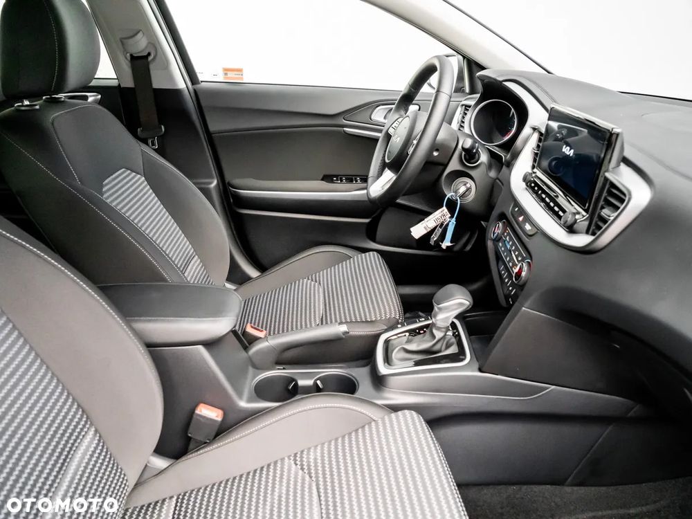 Kia XCeed 1.6 T-GDI M DCT - 15