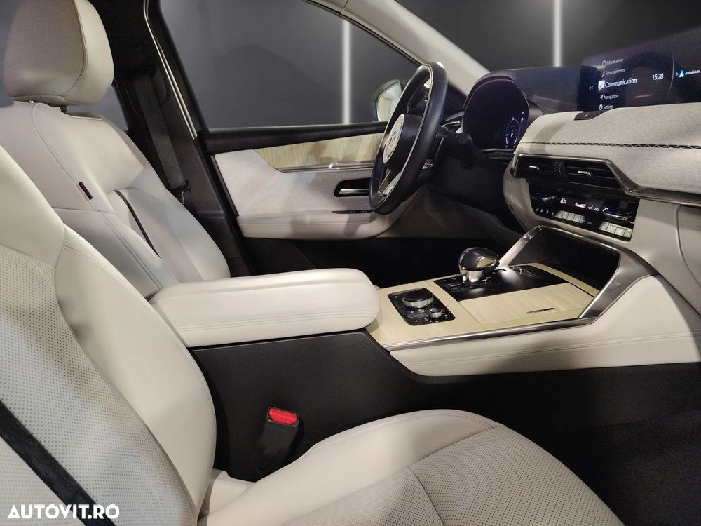 Mazda CX-60 e-Skyactiv PHEV Takumi - 22