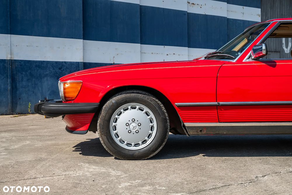 Mercedes-Benz SL - 11