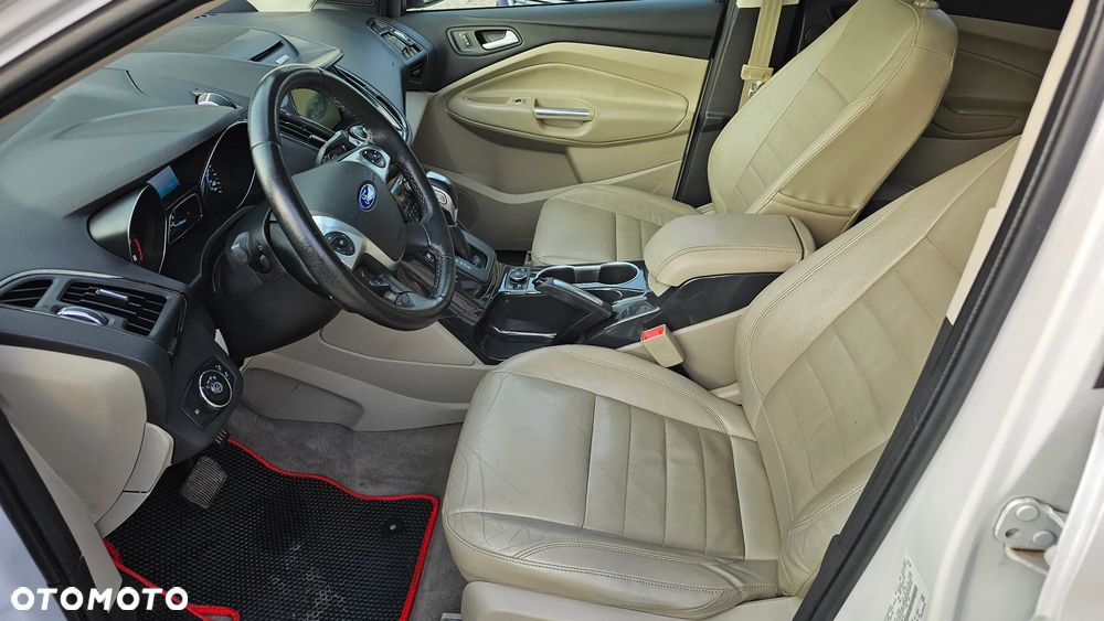 Ford Escape 2.0 EcoBoost FWD Titanium - 12