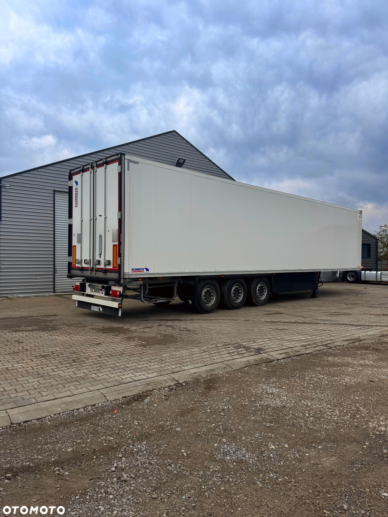 Schmitz Cargobull NOWA 2023 Chlodnia Thermo King doppelstock - 8