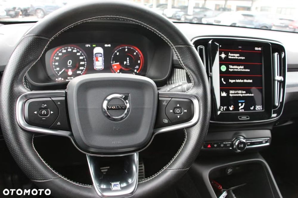 Volvo XC 40 D4 AWD Geartronic R-Design - 14