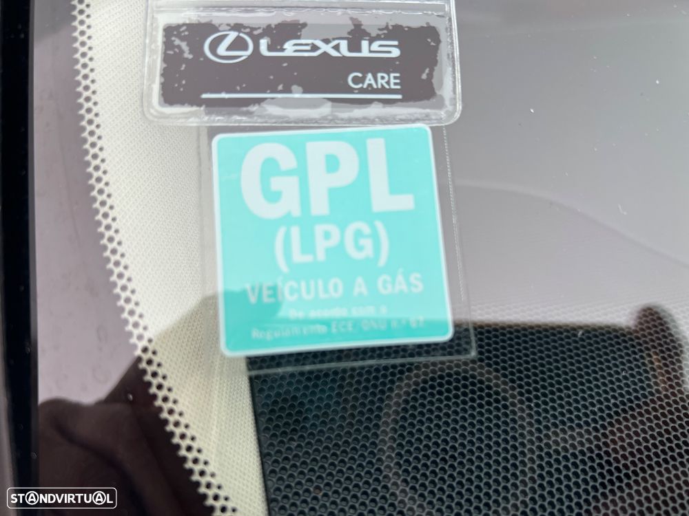 Lexus NX 300h Business - 10