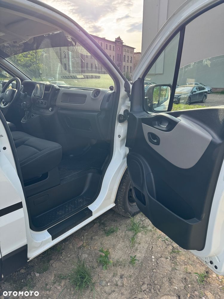 Renault Trafic - 20