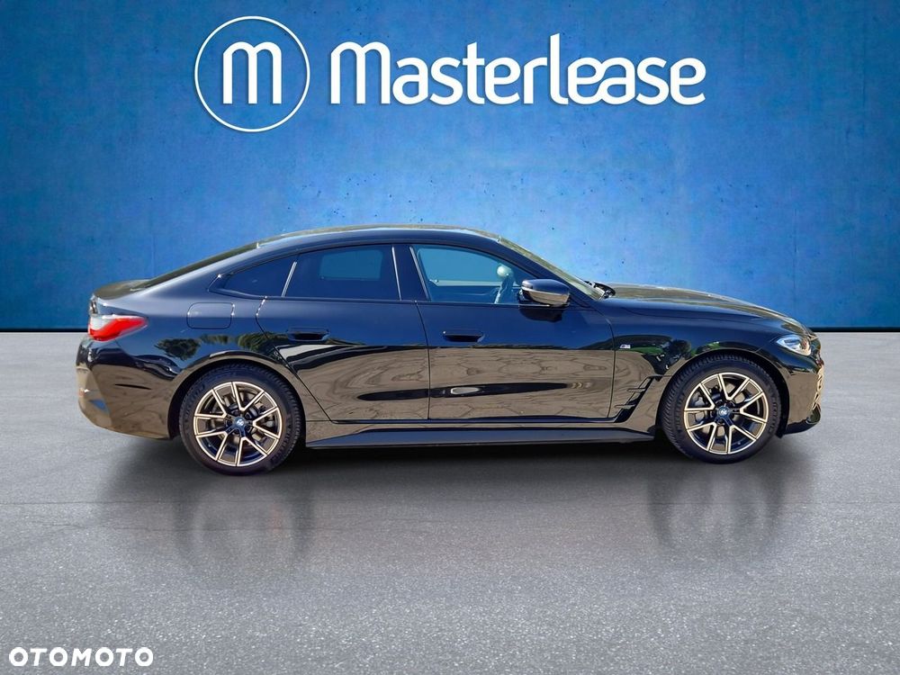 BMW i4 - 4