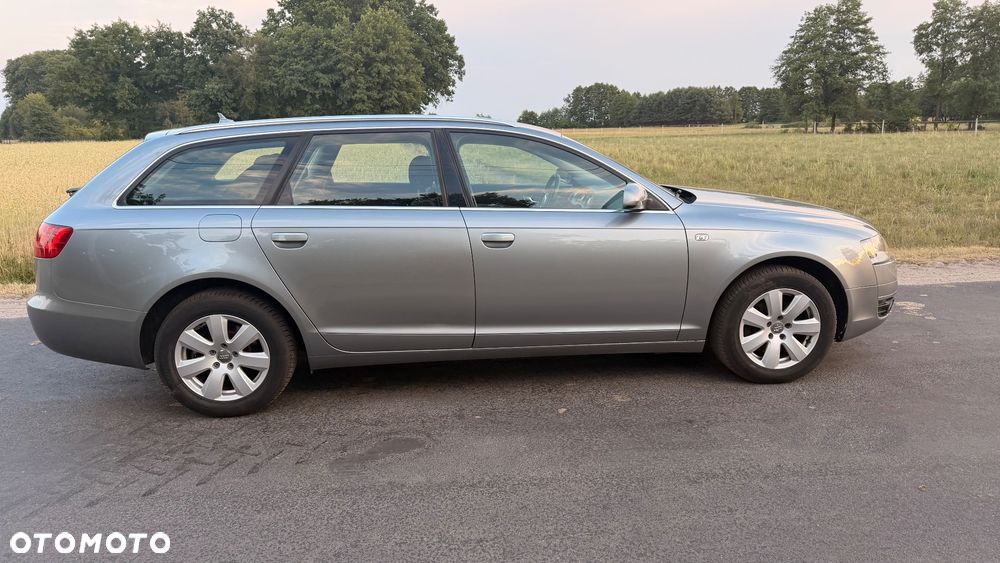 Audi A6 Avant - 13