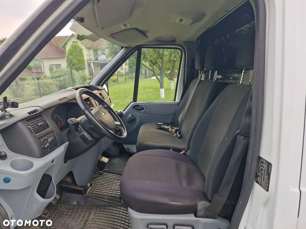 Ford TRANSIT - 9