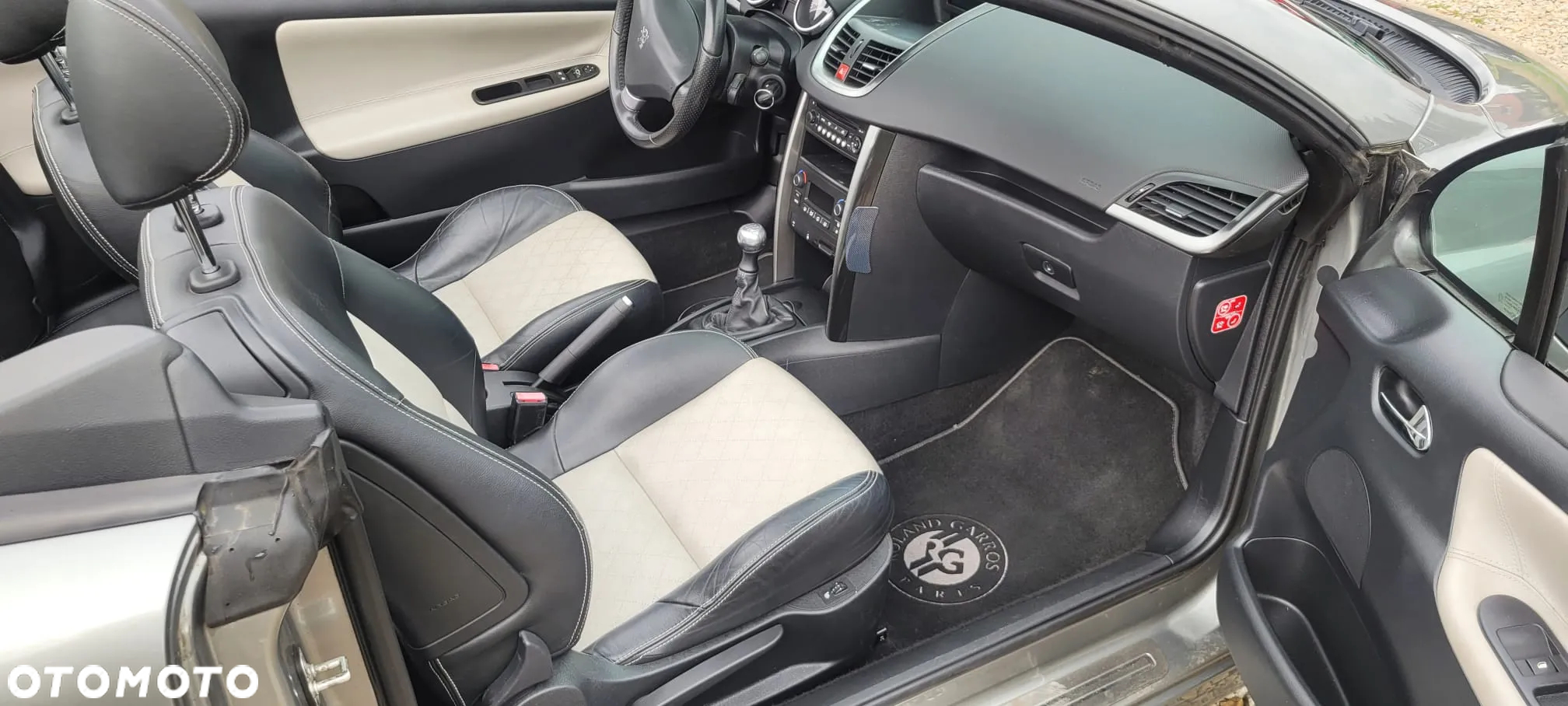 Peugeot 207 CC 1.6 Intense - 5