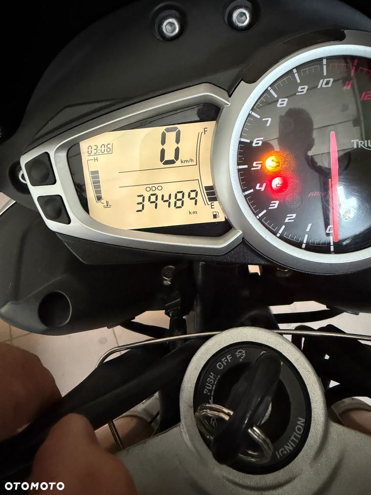 Triumph Speed Triple - 6