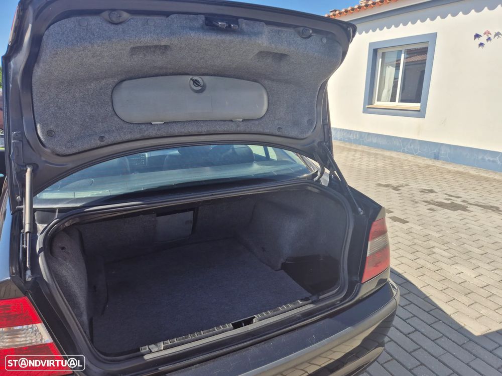 BMW 320 - 10