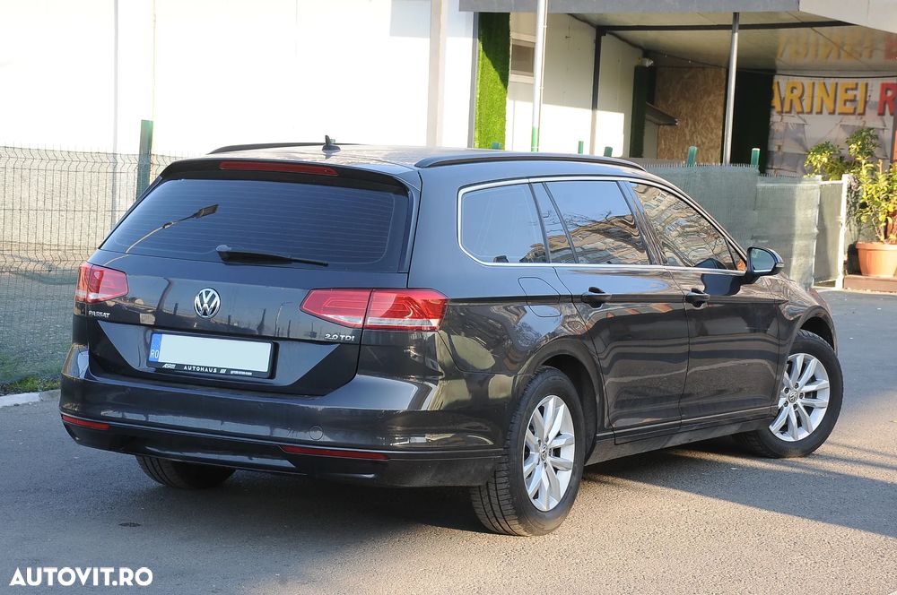 Volkswagen Passat 2.0 TDI DSG Comfortline - 4