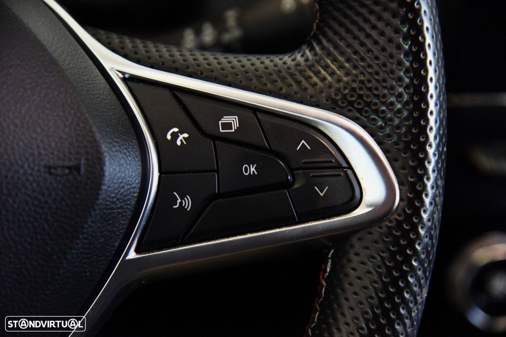 Renault Clio 1.0 TCe RS Line - 23