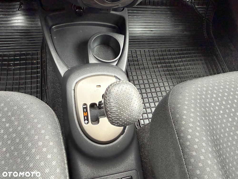 Toyota Yaris - 29
