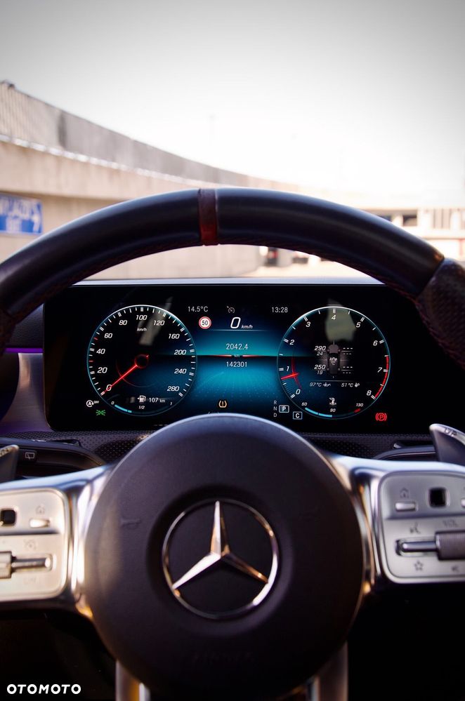 Mercedes-Benz Klasa A 35 AMG 4-Matic 7G-DCT - 11