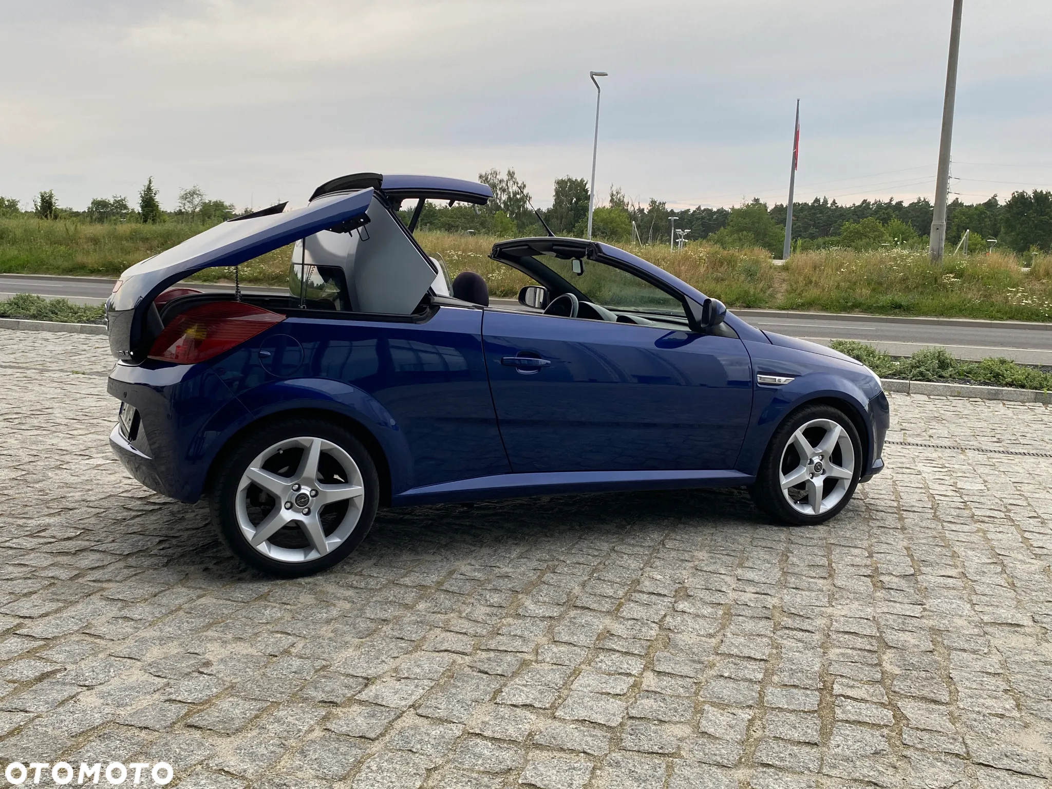 Opel Tigra 1.8 Sport - 12