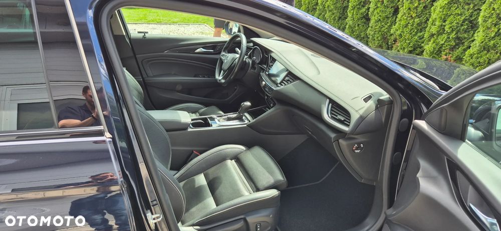 Opel Insignia Country Tourer 2.0 BiTrb D 4x4 Automatik Exclusive - 3