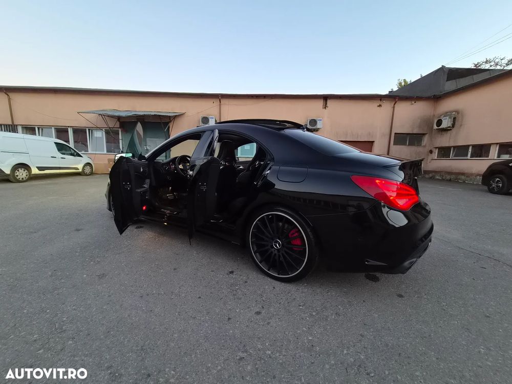 Mercedes-Benz CLA 45 AMG 4MATIC Aut. - 11