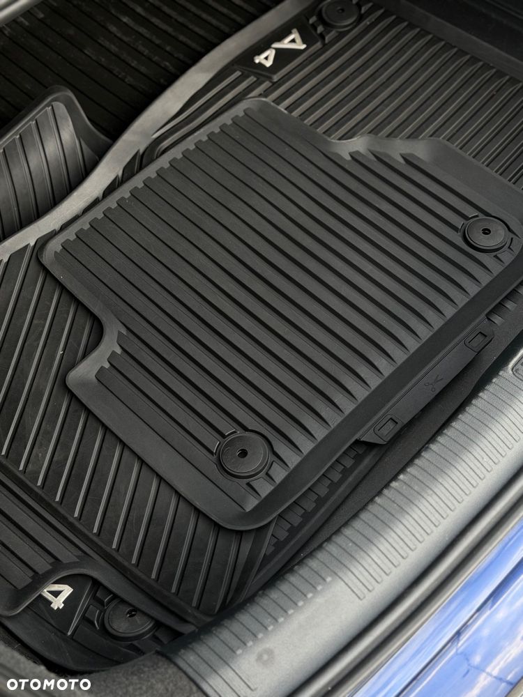 Audi A4 Limousine 2.0 TFSI quattro S tronic design - 12