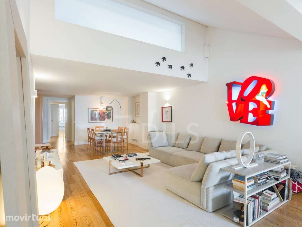 Apartamento T3 duplex com vista rio e garagem privativa, na Estrela... - Grande imagem: 2/24