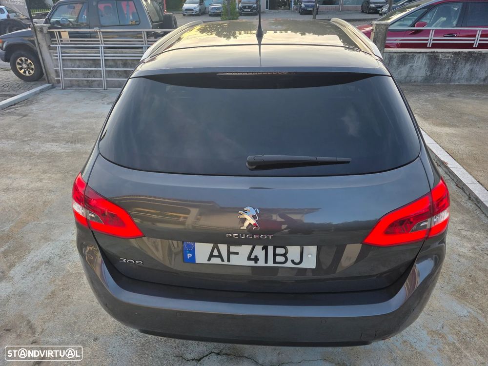 Peugeot 308 SW - 6
