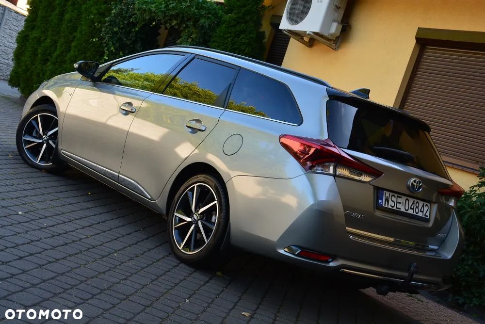 Toyota Auris 1.8 HSD Prestige - 20