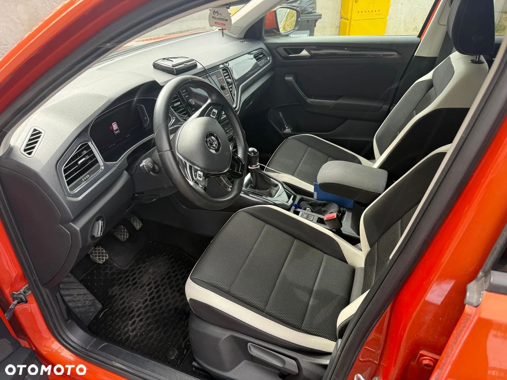 Volkswagen T-Roc 1.5 TSI GPF ACT Premium - 25