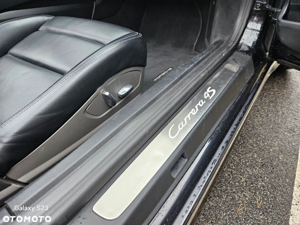 Porsche 911 Carrera 4S PDK Cabrio - 9