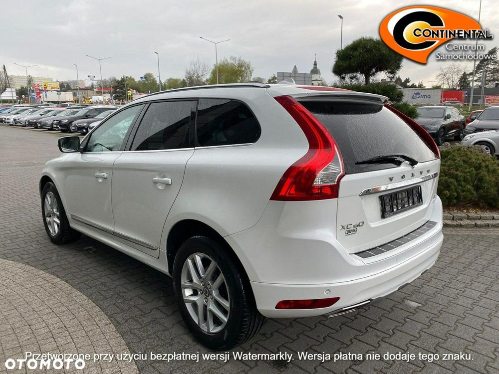 Volvo XC 60 - 4