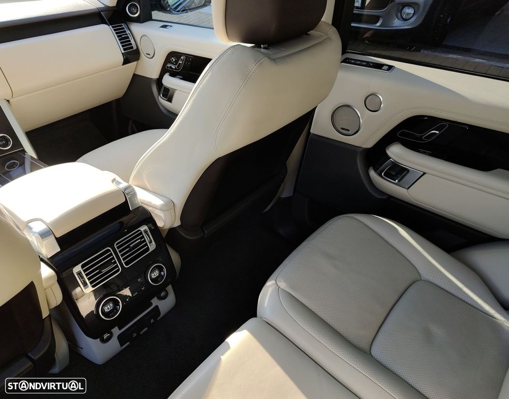 Land Rover Range Rover 2.0 Si4 PHEV LWB Vogue - 12