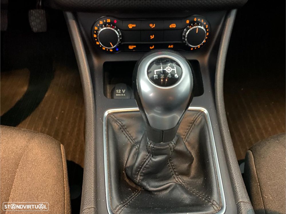 Mercedes-Benz A 180 CDI BlueEFFICIENCY Edition - 23