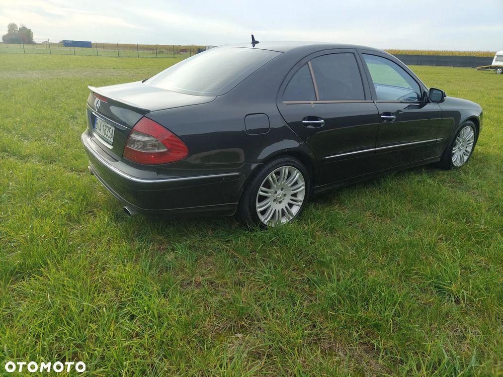 Mercedes-Benz Klasa E - 4