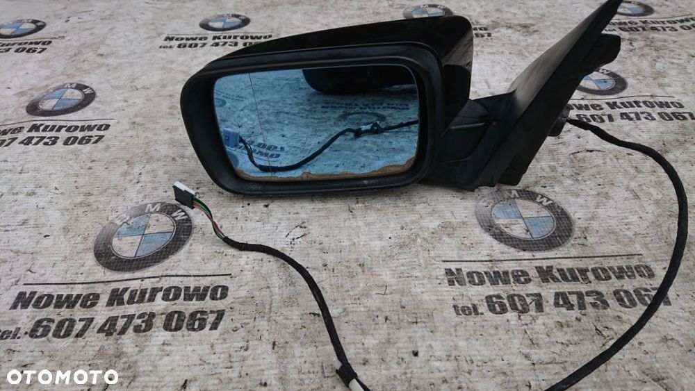 BMW E46 Sedan Kombi Lusterko Lewe Cosmosschwarz 5 pinów Europa - 2