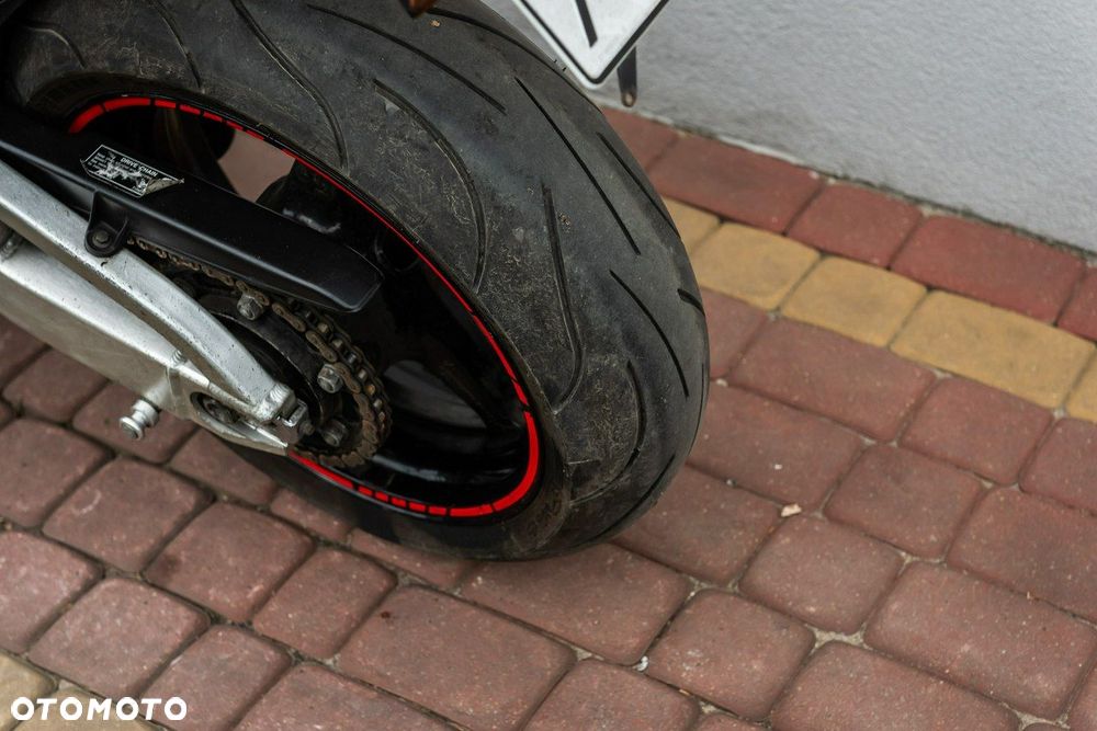 Honda CBR - 9