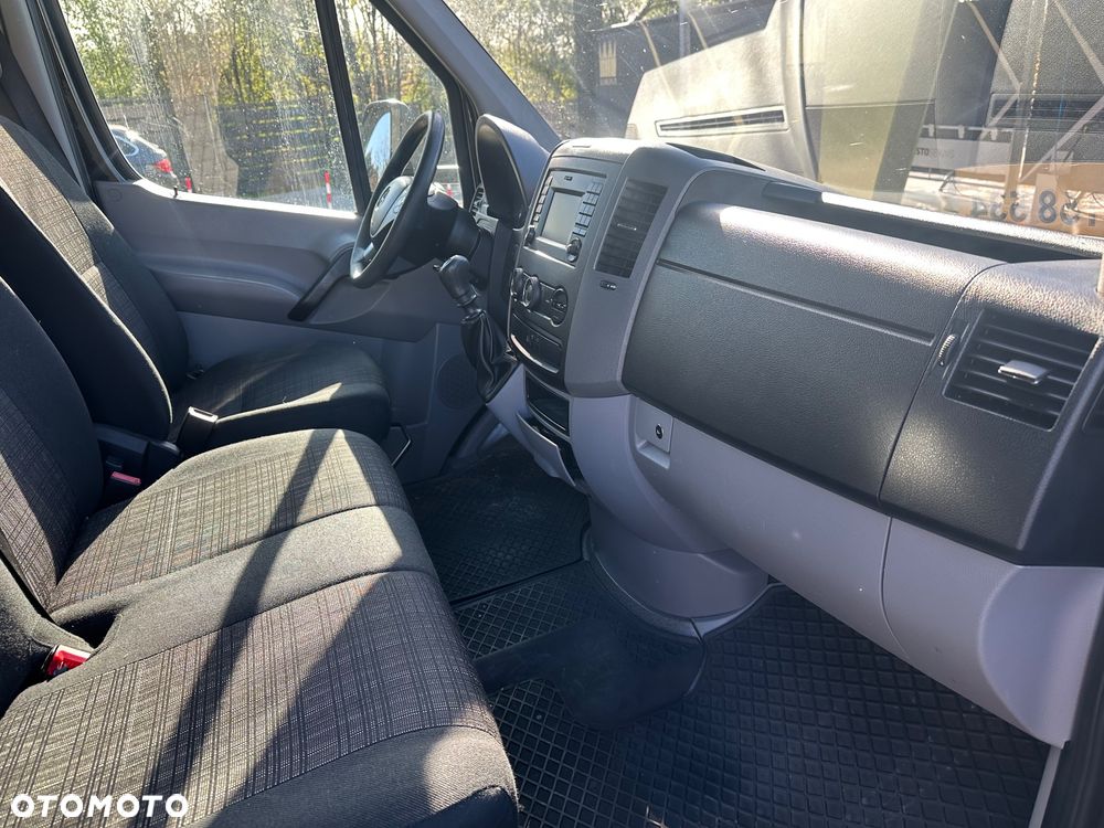 Mercedes-Benz Sprinter 319 CDI - 17