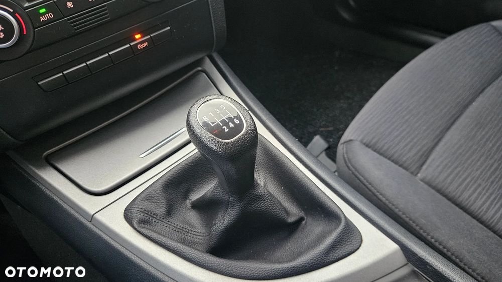 BMW Seria 1 - 20