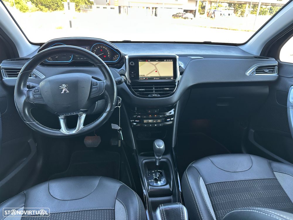 Peugeot 2008 BlueHDi FAP 120 STOP & START EAT6 Allure - 9