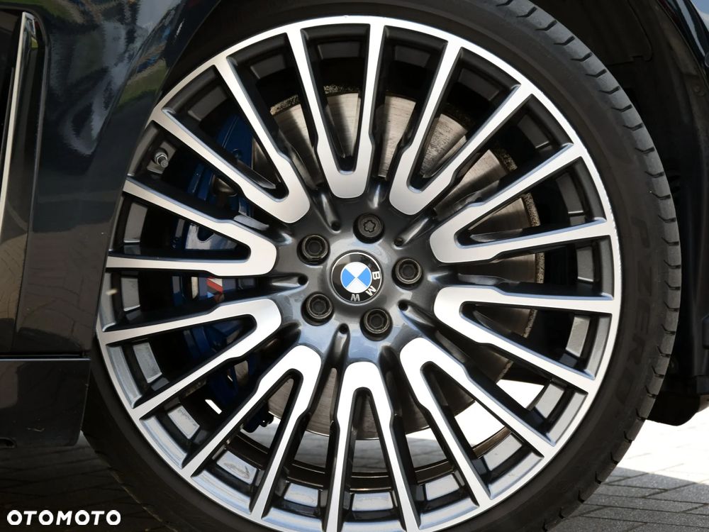 BMW Seria 7 750d xDrive - 9