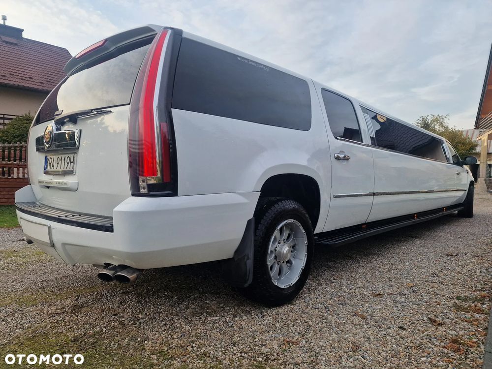 Chevrolet Suburban 6.0 LS 2500 4WD - 1