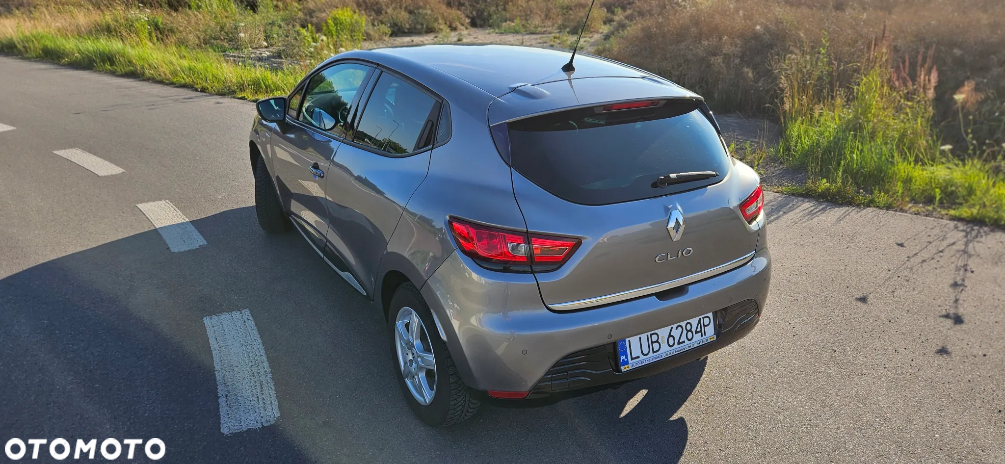 Renault Clio 1.2 16V 75 Limited - 5