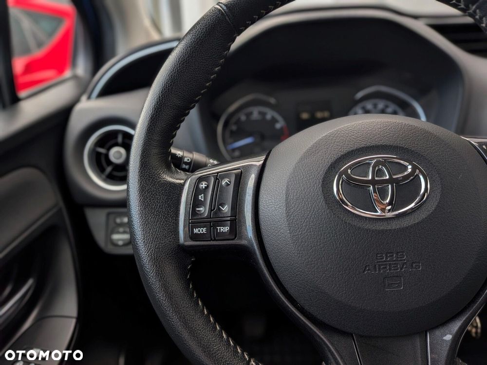Toyota Yaris 1.5 20th Anniversary - 22