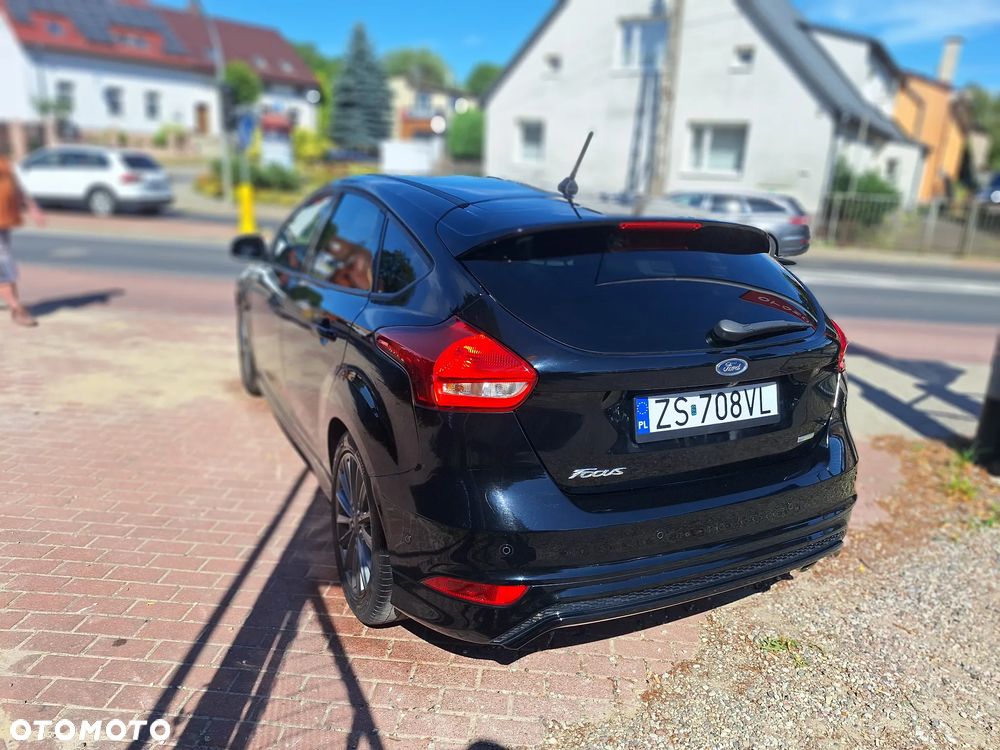 Ford Focus 1.5 EcoBoost ST-Line Black ASS - 17