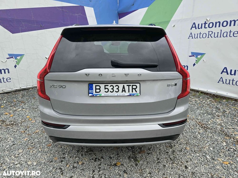 Volvo XC 90 - 6