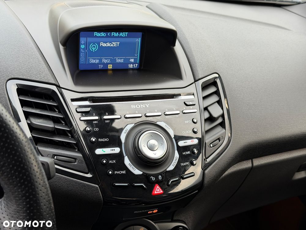 Ford Fiesta 1.6 EcoBoost ST - 32