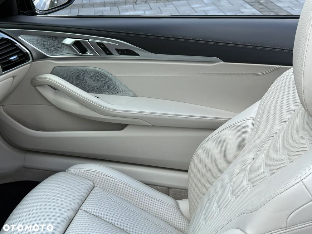 BMW Seria 8 M850i xDrive - 17