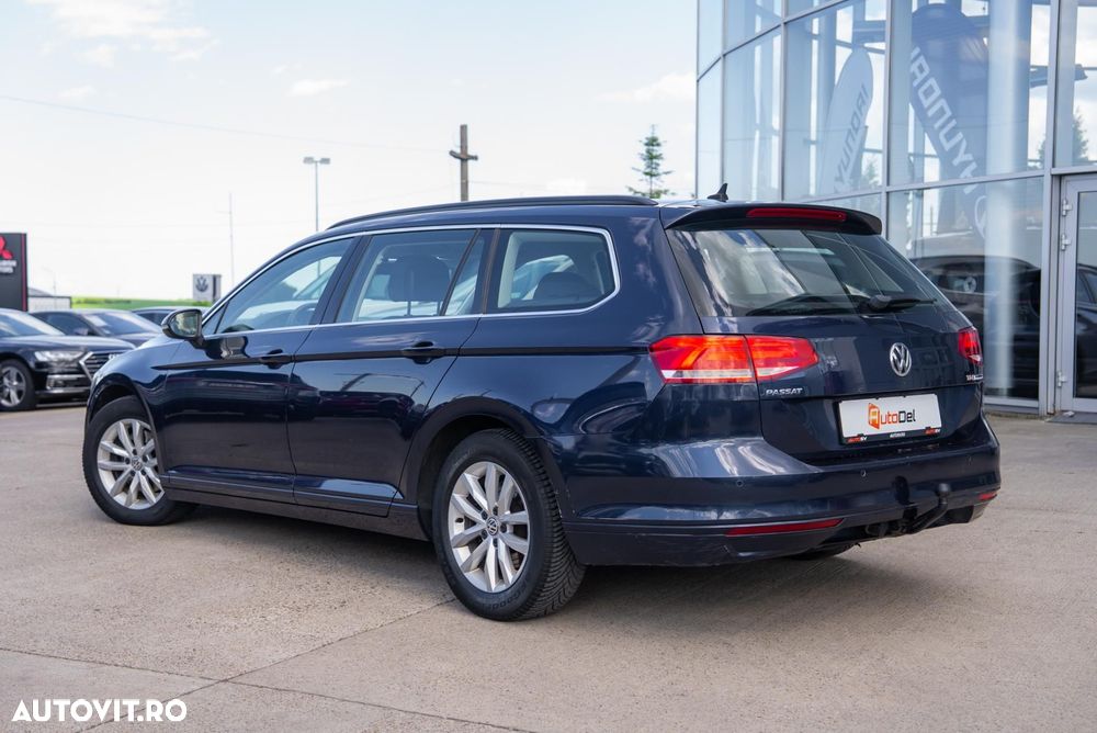 Volkswagen Passat 1.6 TDI SCR BlueMotion Trendline - 11